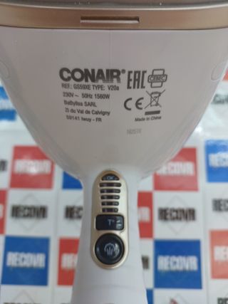 Plancha vapor vertical 1560W compacta – Conair