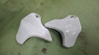 Embellecedores Faro Suzuki Gladius