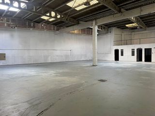Nave industrial en venta en Valdenoja - La Pereda en Santander