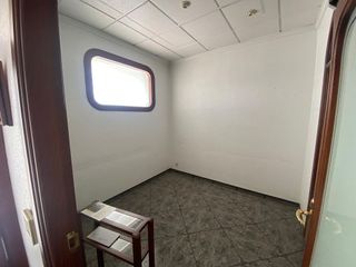 Local comercial en venta en Pueblo Levante en Benidorm