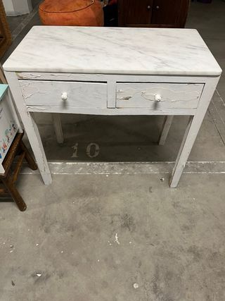 Antigua mesa de mármol