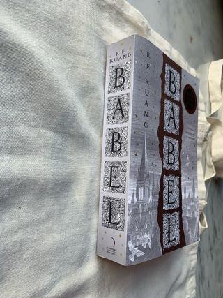 Libro en inglés: Babel.