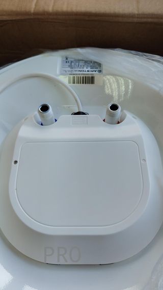 Termo Eléctrico 100L Vertical Ariston