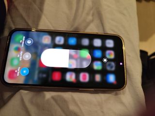 iPhone 13 Pro Max y AirPods Pro 2ª Gen