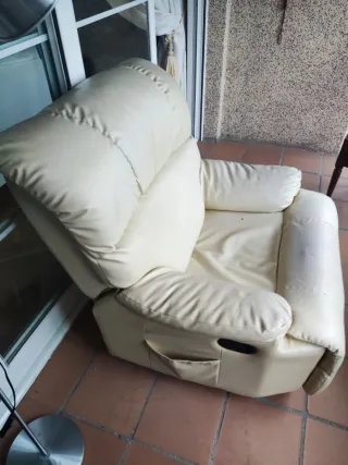 Sillon relax piel sintetica beige