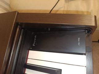 Piano Casio Marrón Oscuro