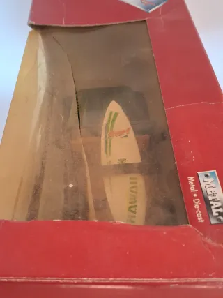 Jeep Wrangler California Solido scala 1:18.Nuova.