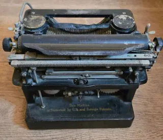 Máquina de Escribir L.C. Smith & Bros Vintage