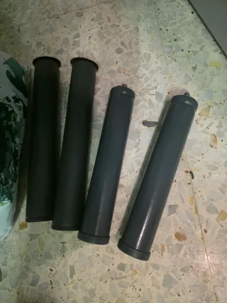 Patas de cama (4 unidades) 10 euros