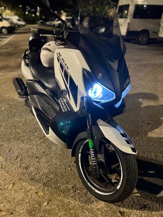 Yamaha XMAX 125 Scooter