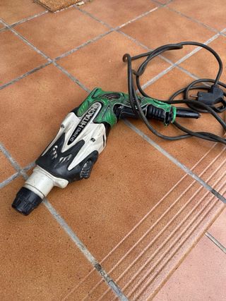 Alquiler Taladro (potente) Hitachi DH24PB3
