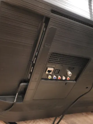 Samsung TV T4300 32 HD Smart TV