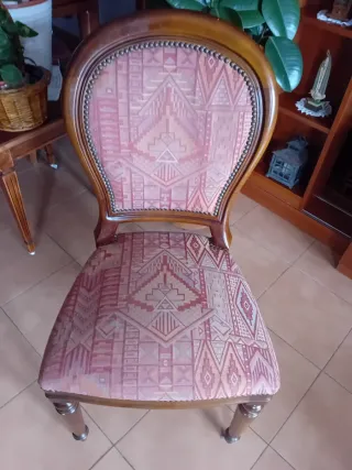 Juego de 2 sillas tapizadas