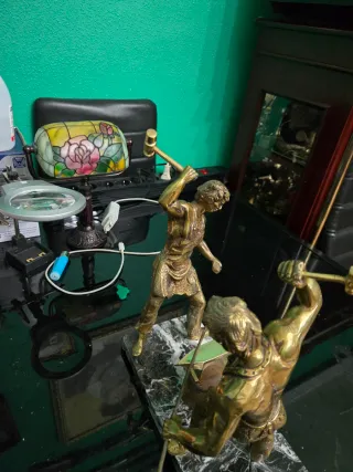 Figura Bronce Herreros Escultor Victor Rousseau