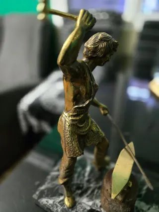 Figura Bronce Herreros Escultor Victor Rousseau