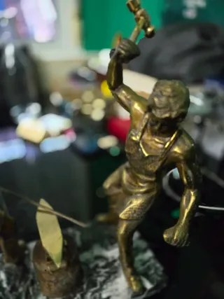 Figura Bronce Herreros Escultor Victor Rousseau