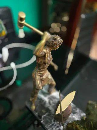 Figura Bronce Herreros Escultor Victor Rousseau