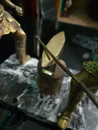 Figura Bronce Herreros Escultor Victor Rousseau