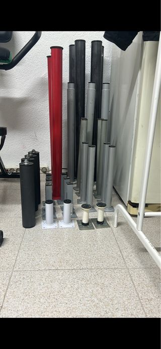Patas para muebles variadas