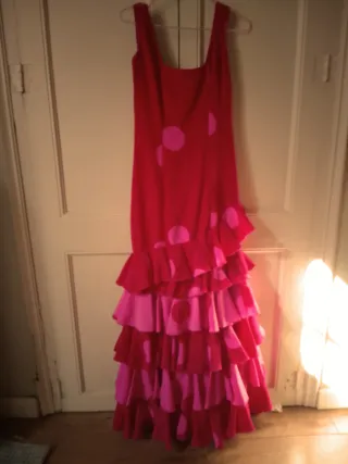 Traje de flamenca volantes lunares