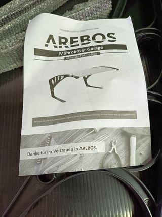 Arebos Garaje robot cortacésped | Tamaño 102x79x46