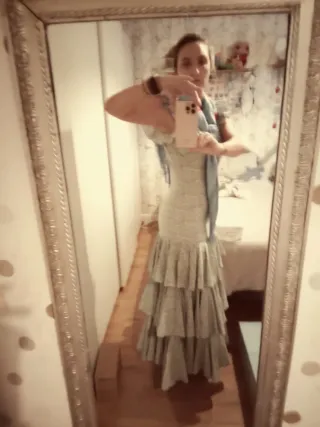 Traje de flamenca volantes