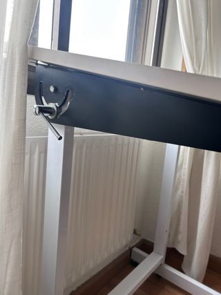 Mesa de arquitecto inclinable