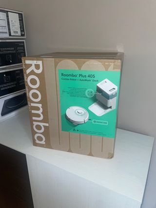 Roomba Plus 405 Combo Robot AutoWash Dock