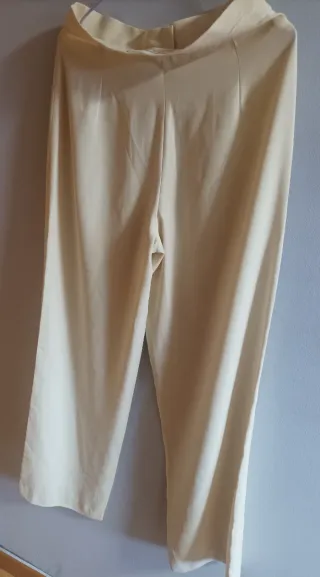 Pantalón palazzo amarillo de mango talla 40