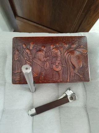 2 Cajas + corta puros + encendedor