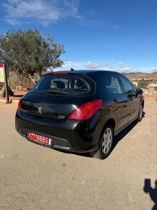 Peugeot 308 1.6 HDi diesel 2011