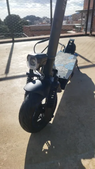 Patinete Smartgyro Rockway + casco incluido