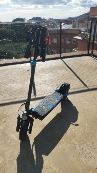 Patinete Smartgyro Rockway + casco incluido