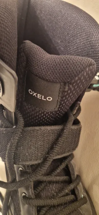 Patines en línea negros + Accesorios