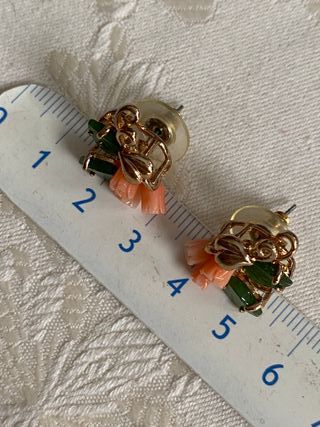 Pendientes Vintage de Coral y Jade NUEVOS