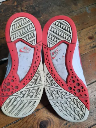 Nike Hombre Blancas y Rojas Originales