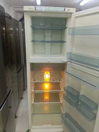 Nevera marca Balay 185/60cm con garantia transport