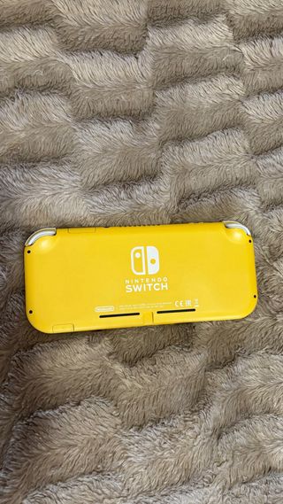 Nintendo Switch Lite con juegos