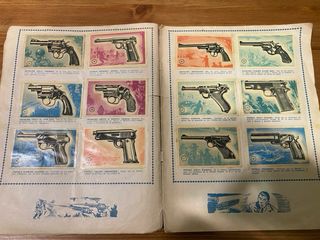 Álbum antiguo cromos Armas Antiguas