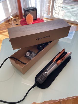 Piastra per capelli Dyson Airstrait