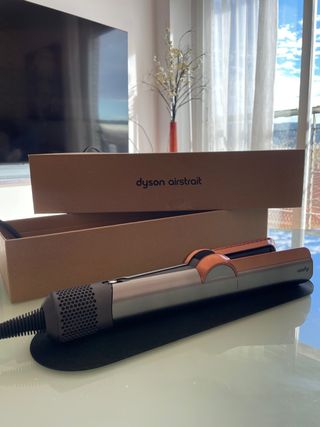 Piastra per capelli Dyson Airstrait