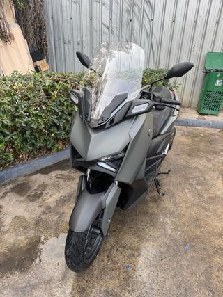 Yamaha XMAX 125cc 2025