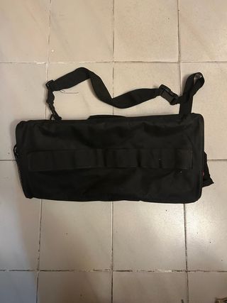 Bolsa deportiva triangular