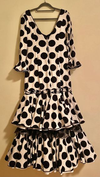 Traje de flamenca lunares