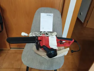 Sierra eléctrica Einhell