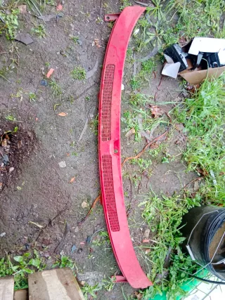 Pieza superior capó Citroen AX