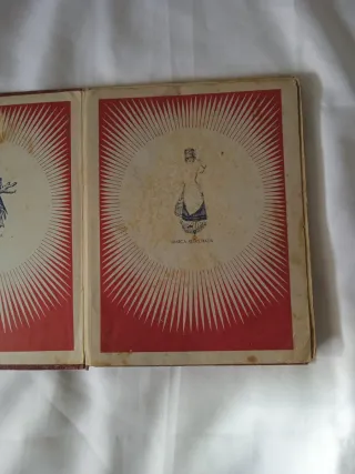 Libro antiguo de cromos 1932