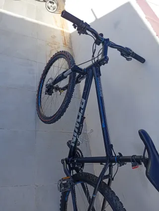 Bicicleta Montaña B'TWIN Rockrider