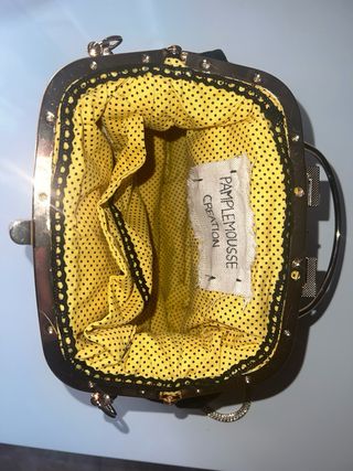 Bolsa artesanal (100% feito à mão)