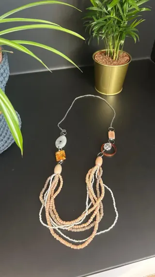 Collar mujer multi-hilo beige y plata